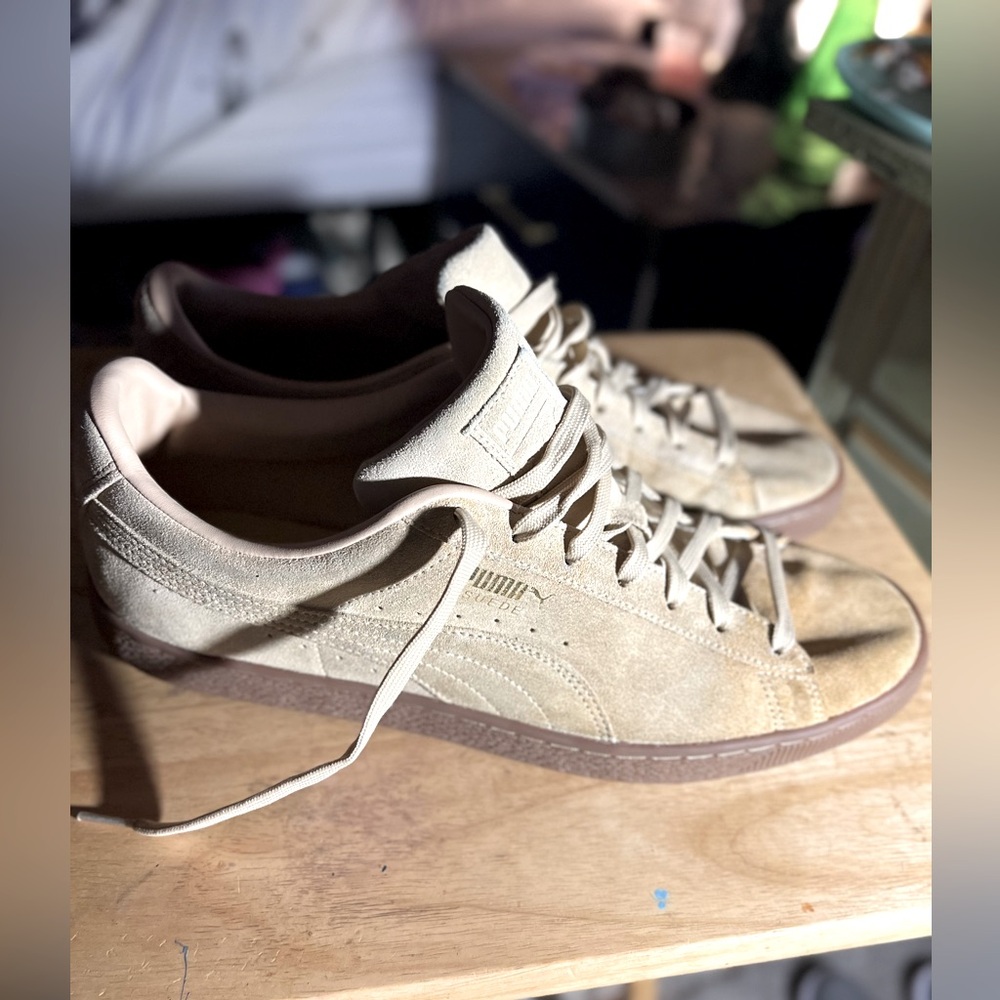 Puma Tan Suede Pebble Gum Trainers Size 13.
